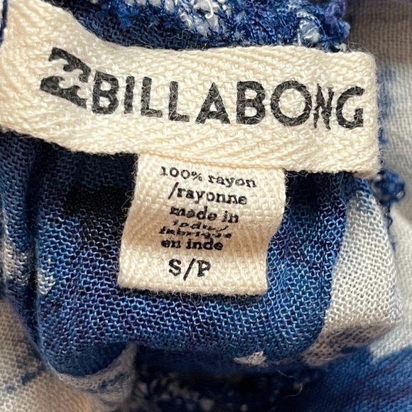 Billabong Woman’s Blue/off white Floral Maxi Dress Size:Small summer/beach - Picture 13 of 14